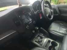 https://riyasewana.com/uploads/mitsubishi-montero-pajero-2008-918023312454.jpg