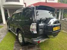 https://riyasewana.com/uploads/mitsubishi-montero-pajero-2008-918023312853.jpg