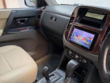 https://riyasewana.com/uploads/mitsubishi-montero-shogun-1319461317636.jpg