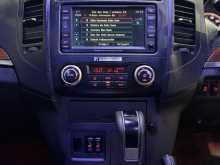 https://riyasewana.com/uploads/mitsubishi-montero-shogun-2012-1918151313004.jpg