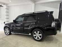 https://riyasewana.com/uploads/mitsubishi-montero-shogun-2012-2710251512792.jpg