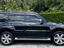 https://riyasewana.com/uploads/mitsubishi-montero-shogun-2012-414163812683.jpg