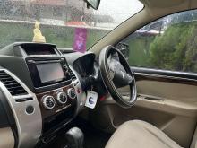 https://riyasewana.com/uploads/mitsubishi-montero-sport-101459176626.jpg