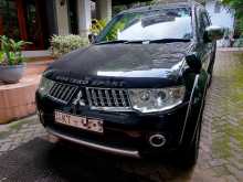 Mitsubishi MONTERO SPORT 2012 SUV