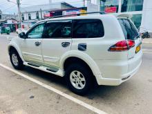 https://riyasewana.com/uploads/mitsubishi-montero-sport-10646346194.jpg