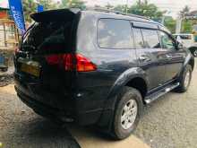 https://riyasewana.com/uploads/mitsubishi-montero-sport-11142447884.jpg