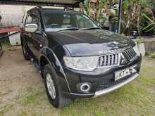 Mitsubishi MONTERO SPORT 2012 SUV