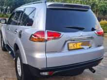 https://riyasewana.com/uploads/mitsubishi-montero-sport-111737544612.jpg