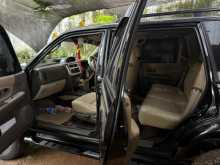 https://riyasewana.com/uploads/mitsubishi-montero-sport-1210634502.jpg