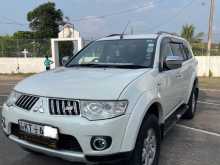 Mitsubishi Montero Sport 2012 SUV