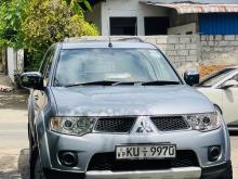 Mitsubishi Montero Sport 2013 SUV