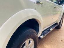 https://riyasewana.com/uploads/mitsubishi-montero-sport-1411393617275.jpg
