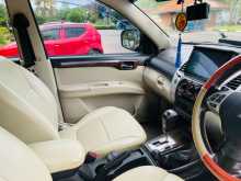 https://riyasewana.com/uploads/mitsubishi-montero-sport-151937434413.jpg