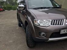 https://riyasewana.com/uploads/mitsubishi-montero-sport-151940006186.jpg