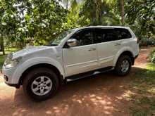 Mitsubishi Montero Sport Model 2012 SUV