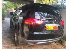 https://riyasewana.com/uploads/mitsubishi-montero-sport-161519304123.jpg