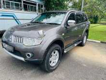 https://riyasewana.com/uploads/mitsubishi-montero-sport-1701364402.jpg