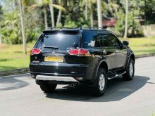https://riyasewana.com/uploads/mitsubishi-montero-sport-1712281924023.jpg