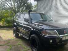 https://riyasewana.com/uploads/mitsubishi-montero-sport-2003-218473112742.jpg