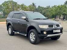 https://riyasewana.com/uploads/mitsubishi-montero-sport-20104510752.jpg