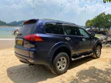 https://riyasewana.com/uploads/mitsubishi-montero-sport-2011-1022234312443.jpg