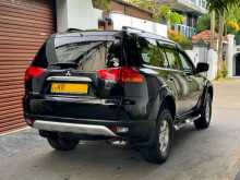 https://riyasewana.com/uploads/mitsubishi-montero-sport-2011-115293912234.jpg