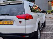 https://riyasewana.com/uploads/mitsubishi-montero-sport-2011-139335512142.jpg