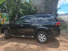 https://riyasewana.com/uploads/mitsubishi-montero-sport-2011-2422264512613.jpg