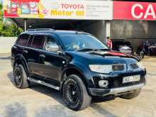 https://riyasewana.com/uploads/mitsubishi-montero-sport-2011-2710072012072.jpg