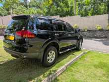 https://riyasewana.com/uploads/mitsubishi-montero-sport-2011-918370912554.jpg