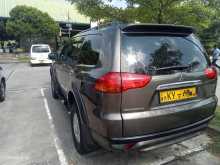 https://riyasewana.com/uploads/mitsubishi-montero-sport-2012-1018485812242.jpg