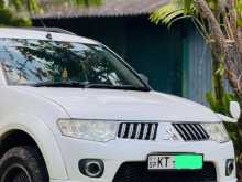 Mitsubishi Montero Sport 2012 SUV