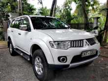 Mitsubishi Montero Sport 2012 SUV