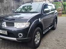 Mitsubishi Montero Sport 2012 SUV