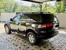 https://riyasewana.com/uploads/mitsubishi-montero-sport-2012-1511205112314.jpg