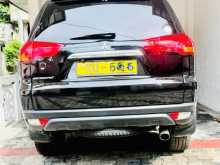 https://riyasewana.com/uploads/mitsubishi-montero-sport-2012-1518112712883.jpg