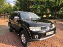 https://riyasewana.com/uploads/mitsubishi-montero-sport-2012-1620013112394.jpg