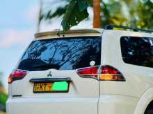 https://riyasewana.com/uploads/mitsubishi-montero-sport-2012-176203612463.jpg