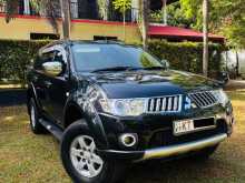 Mitsubishi Montero Sport 2012 SUV