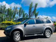 Mitsubishi Montero Sport 2012 SUV