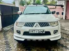 Mitsubishi Montero Sport 2012 SUV