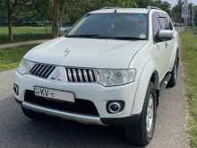 Mitsubishi MONTERO SPORT 2012 SUV