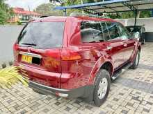 https://riyasewana.com/uploads/mitsubishi-montero-sport-2012-215243812273.jpg