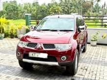 https://riyasewana.com/uploads/mitsubishi-montero-sport-2012-215243812872.jpg