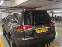 https://riyasewana.com/uploads/mitsubishi-montero-sport-2012-22016581250227.jpg