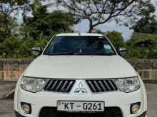 https://riyasewana.com/uploads/mitsubishi-montero-sport-2012-2210465112321.jpg