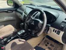 https://riyasewana.com/uploads/mitsubishi-montero-sport-2012-2210465112843.jpg