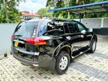 https://riyasewana.com/uploads/mitsubishi-montero-sport-2012-227520512924.jpg