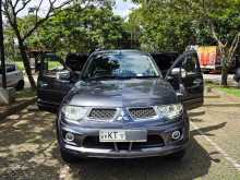 https://riyasewana.com/uploads/mitsubishi-montero-sport-2012-229262712432.jpg