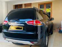 Mitsubishi Montero Sport 2012 SUV